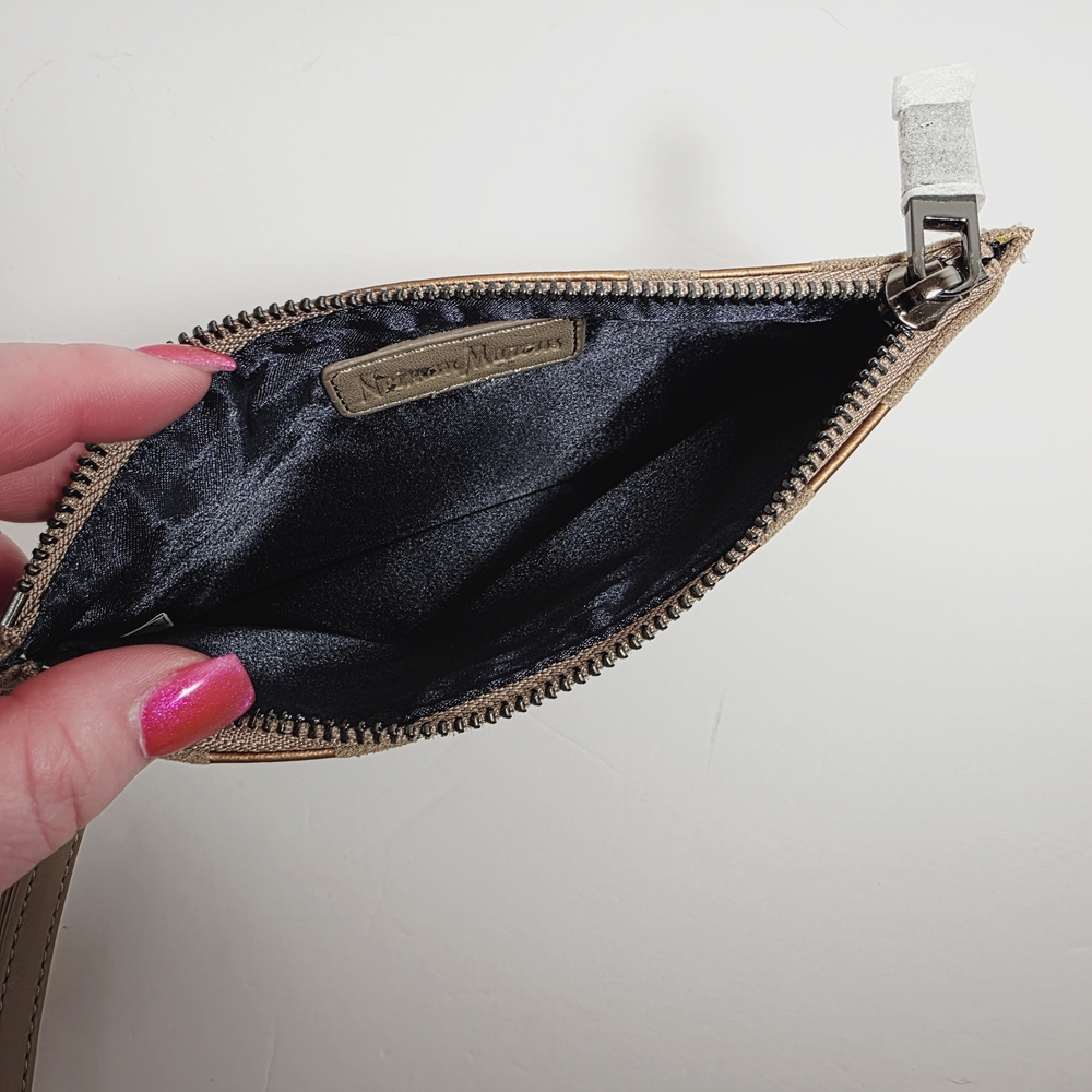 Neiman Marcus Soft Leather Metallic Bronze Wristlet Clutch Heavy Chain Strap - Picture 6 of 10